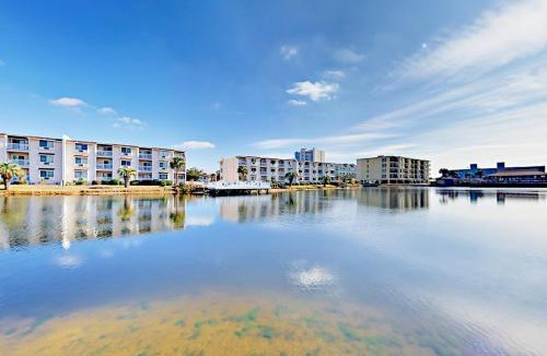 Cherry Grove Beach Apartment | Shorehaven G-3