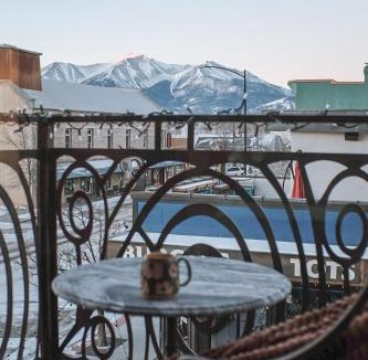 Buena Vista Apartment | Shorehouse Hotel