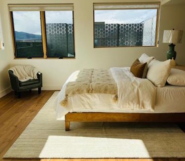 Buena Vista Apartment | Shorehouse Hotel