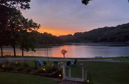 Rogers House | Shoreline at Beaver Lake. Relaxing Peaceful Lakefront Home