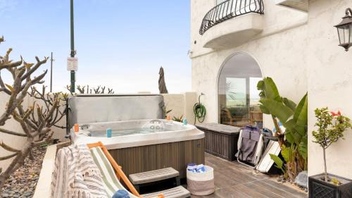 South Mission Beach House | Shoreline by AvantStay