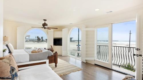 South Mission Beach House | Shoreline by AvantStay