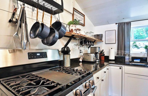 Fort Ann House | SHORELINE CHATEAU-LAKEFRONT-LARGE DOCK-GAMEROOM- HOT TUB-WALK OUT DECK-LAKE VIEW
