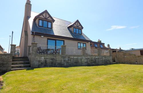 Rosehearty House | Shoreline House