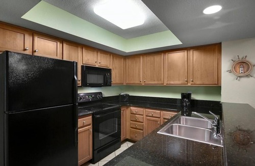 Downtown Myrtle Beach Condo | Shoreline Symphony 2BR, 2 Baths, Oceanview Oasis