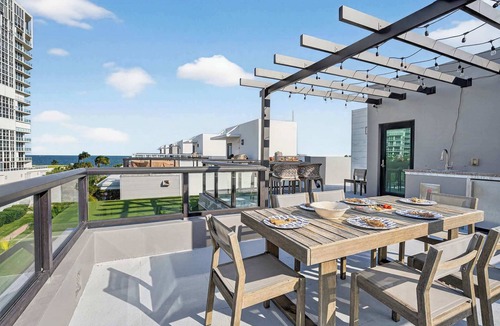 North Beach House | Shoreline Villa by Rove Rooftop & Beach Access