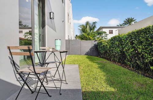 North Beach House | Shoreline Villa by Rove Rooftop & Beach Access