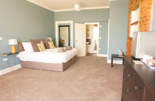 Shanklin Bed & Breakfast | Shoreside Inn