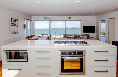 Tutukaka House | Shoreside - Tutukaka Holiday Home