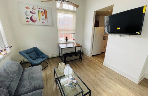 Cheltenham Apartment | Short & Long-Term Rentals — Monthly Discount
