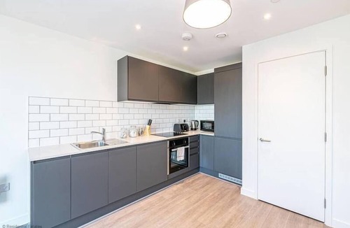 Old Trafford Apartment | Short Term Accommodation Manchester