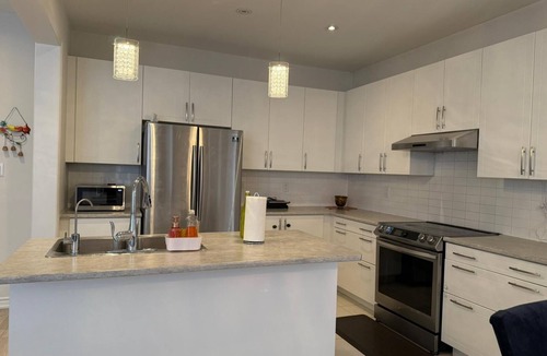 Centre Wellington House | Short Term Cozy stay in beautiful Fergus