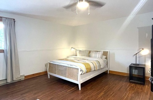 Norland Apartment | Short Term Rental-Catch n' Relax - Apt 2 in Kawartha Lakes