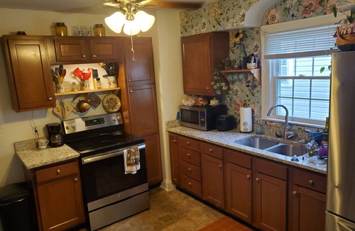 Wilder Park House | Short Walk to Churchill Downs!