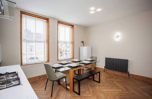 South Shields Apartment | Short walk to Ocean beach front