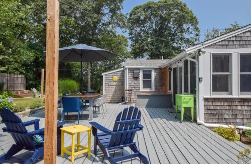 North Eastham House | Short Walk to Private Association Beach