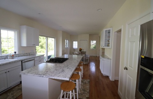 East Dennis House | Short walk to Sesuit Harbor