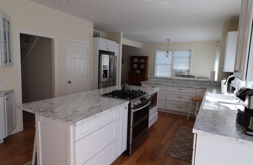 East Dennis House | Short walk to Sesuit Harbor