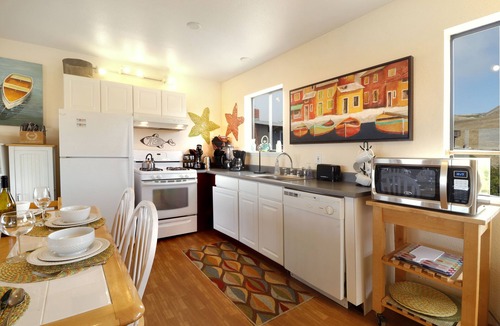 Dillon Beach House | Short walk to the beach