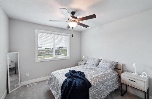 Norwalk House | Shortstop and Stay