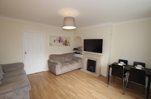 Shotts Apartment | Shotts Home From Home