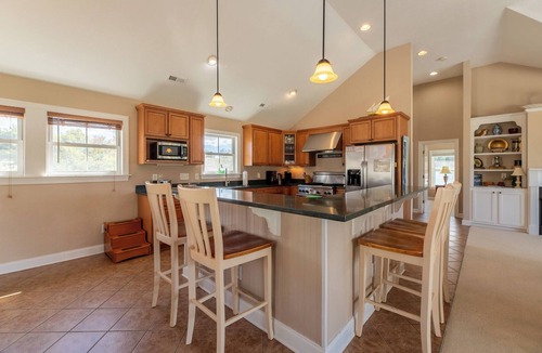 Sea Scape House | Show Boat - Kitty Hawk MP 2.5, Pool, Hot Tub, Rec Room, Pool Table, Golf Course Views