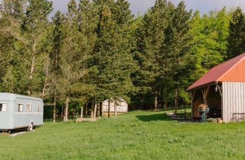 Banchory House | Showman's Caravan