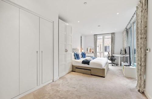 Docklands Villa | ShyVilla