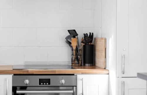 Murthill Apartment | Sidlaw View - 3 Bed with Style