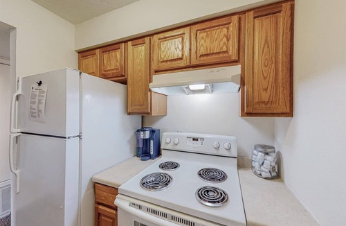 West Old Town Apartment | Sienna Square, near Old Town