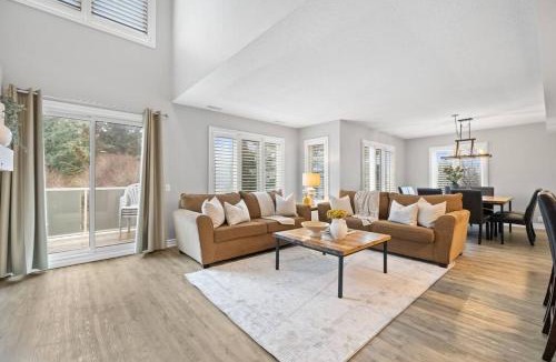 The Blue Mountains House | Sierra Heights - Steps to Blue Mountain Village