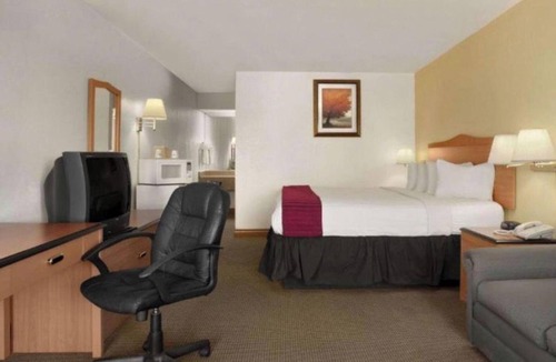 Sierra Vista Hotel | Sierra Inn