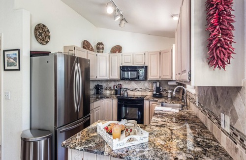 Alto Cabin | Sierra Lake Vista | Pet Friendly, Hot Tub!