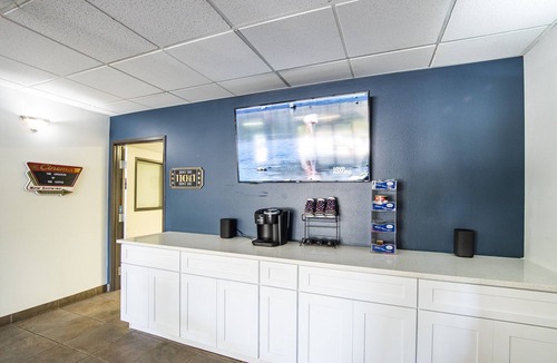 Sierra Vista Apartment | Sierra Vista 1bd Queen Economy