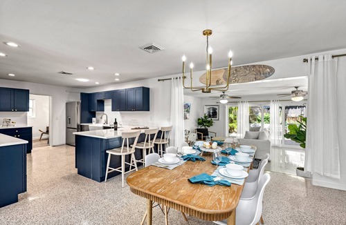 Bay Isle House | Siesta Dolce | Private Pool, Kayaks and Putting Green