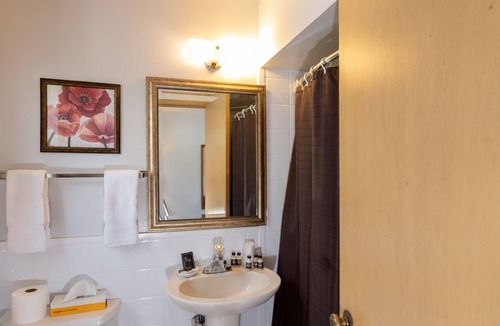 Colfax Hotel | Siesta Motel