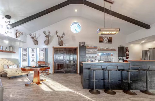 Siesta Shores House | Siesta Shores Lakehouse Escape