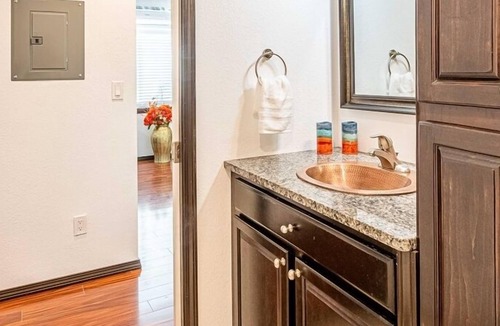 Albuquerque House | Siesta Suites C - Cozy 2 Bedroom In North Valley!