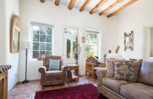 Historic Eastside House | Siete Caballos