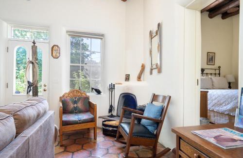 Historic Eastside House | Siete Caballos