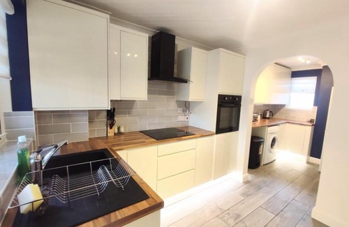 Wallsend Apartment | Sigma Palace Free Parking