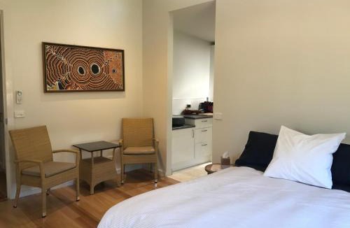 Gembrook Bed & Breakfast | SIGNAL BOX Short Stay