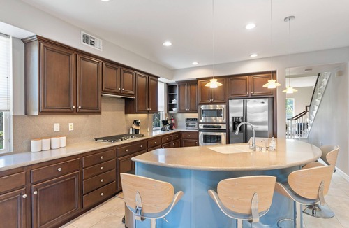 Harbor House | Signal Hill Luxury Home With Pool, Jacuzzi & Panoramic Views