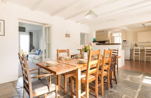 Port Isaac Cottage | Signal Post