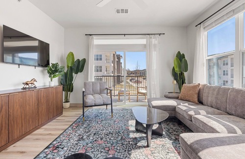 San Marcos Apartment | Signature 3BR 2BA | Open Concept | With Balcony