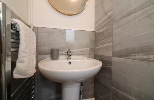 Blantyre Apartment | Signature - Bruce Terrace Upper - Blantyre