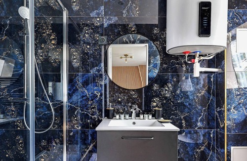 Quartier de la Maison-Blanche Apartment | Signature design – Studio lumineux