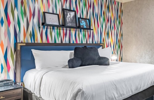 Shoreline West Hotel | Signature Inn Mountain View