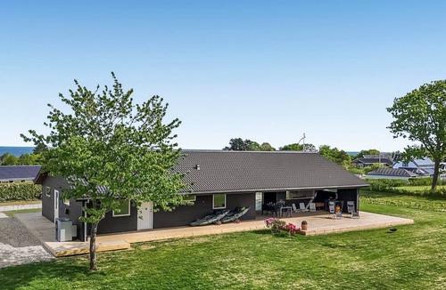 Allingabro House | "Siljan" - 400m from the sea by Interhome