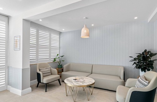 Newport Hotel | Silkari Mirage Newport